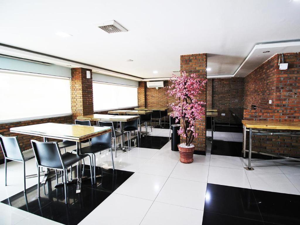 Amaliun Hotel Medan Dış mekan fotoğraf