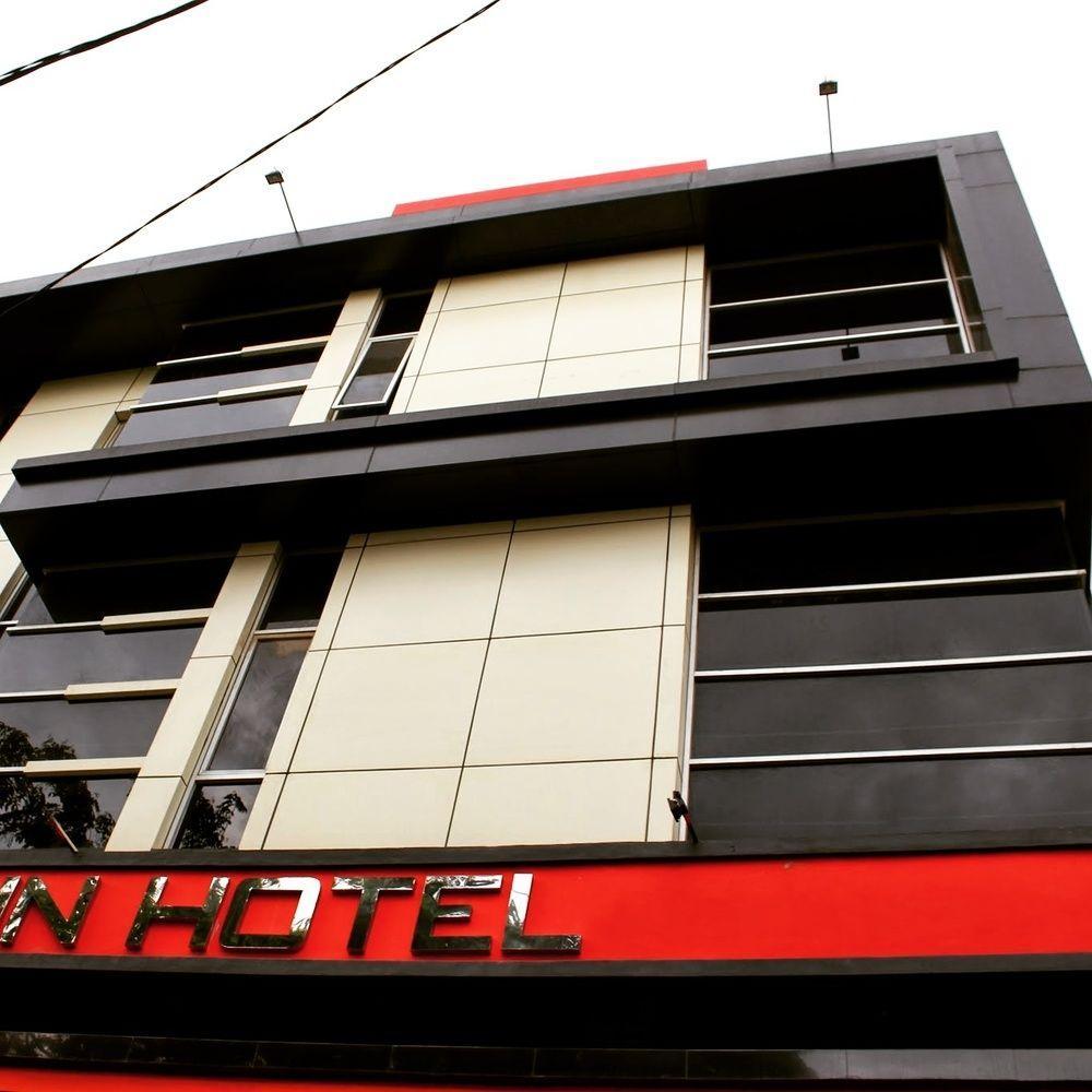 Amaliun Hotel Medan Dış mekan fotoğraf