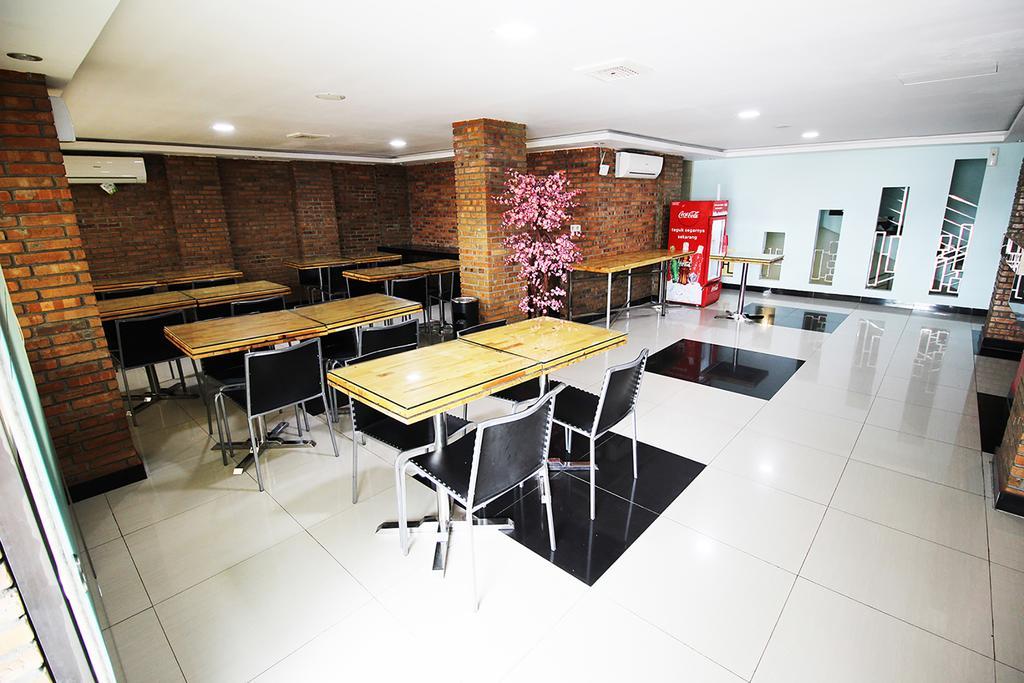 Amaliun Hotel Medan Dış mekan fotoğraf