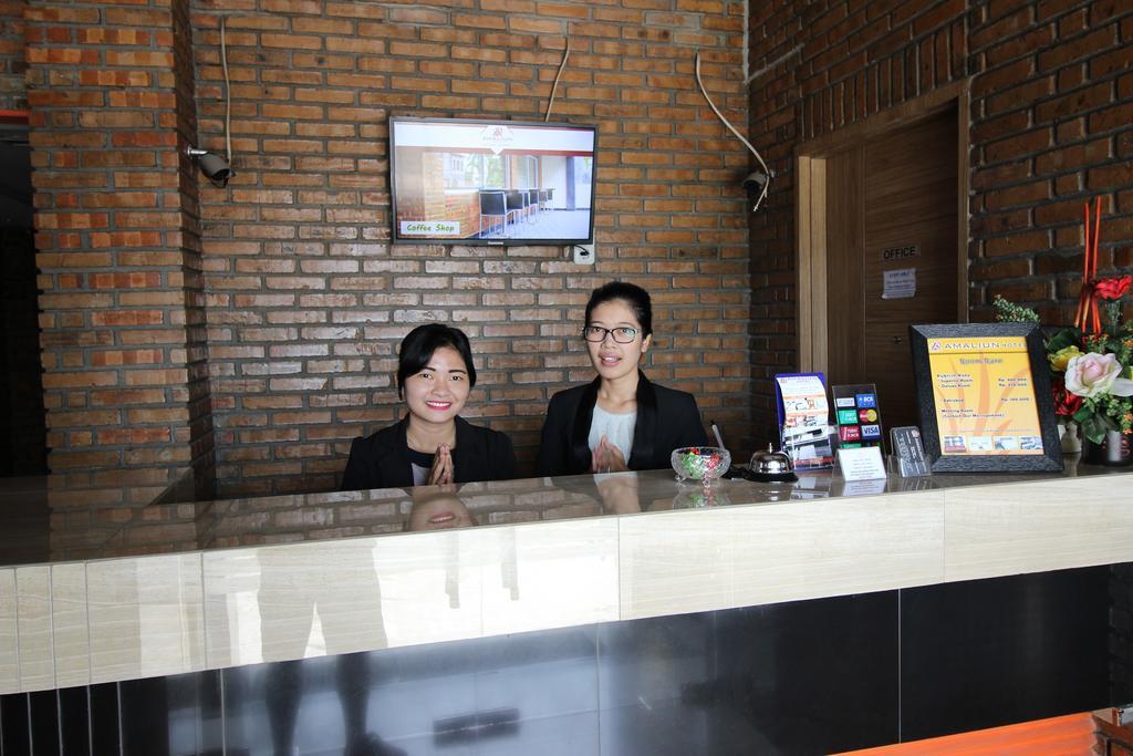 Amaliun Hotel Medan Dış mekan fotoğraf